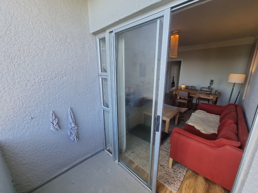 2 Bedroom Property for Sale in Camps Bay Western Cape